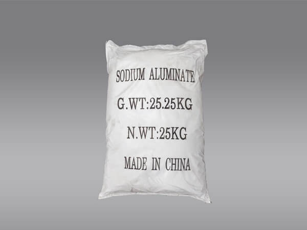 Sodium aluminate